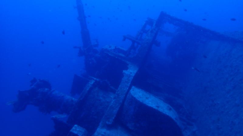 okinawa fun diving uss emmons